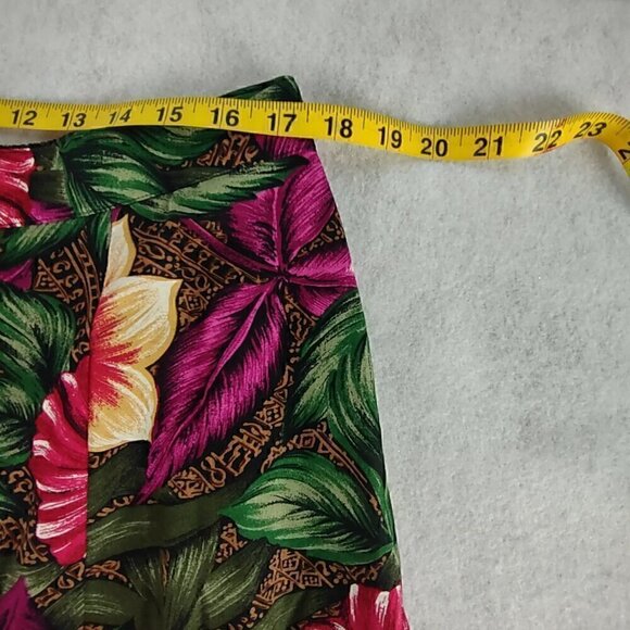 Bentley Women's Green, Pink Floral, Hawaiian 2 Pc Blouse & Skirt Suit Size 22W - Picture 10 of 16
